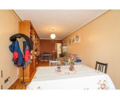 Piso de 115m² al Lado del HUCA, con Parking, Garaje y Trastero