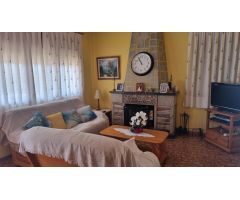 FANTASTICA CASA PAREADA EN RODA DE BARA