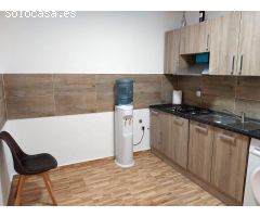 !Tu Nuevo Hogar en Barrio De Los Ángeles, Almería!