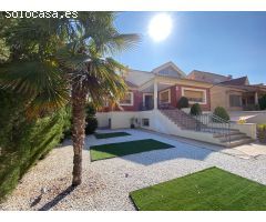 CHALET INDEPENDIENTE EN TALAVERA