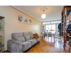 Piso de 115m² al Lado del HUCA, con Parking, Garaje y Trastero