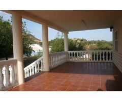 Chalet grande con Piscina y terreno amplio