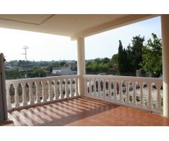 Chalet grande con Piscina y terreno amplio