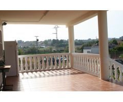 Chalet grande con Piscina y terreno amplio
