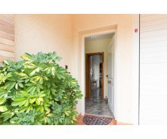 Preciosa casa con Piscina y licencia turística