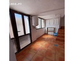 ESPECTACULAR CASA UNIFAMILIAR