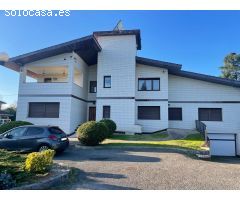 Exclusivo Chalet en Somió, Gijón – Dos viviendas independientes en una sola propiedad