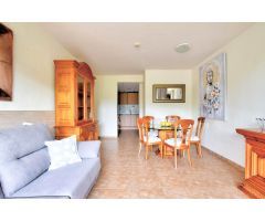 Magnífico piso, con gran terraza, piscina comunitaria  y Licencia Turística en Cap Salou