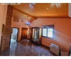 CHALET CON PISCINA
