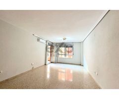Piso en Venta en Valencia de las Torres, Valencia
