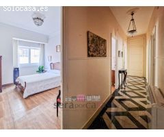 Se vende piso en el centro de A Coruña, al lado de la playa