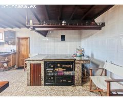 Se vende casa de pueblo en Irixoa