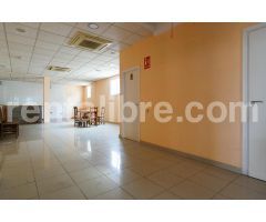 Nave de 1000 m2 en Parque Empresarial