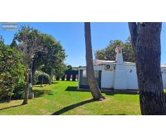 CHALET CON PISCINA EN PARCELA RUSTICA DE CASI 1.000 M²