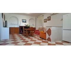 Casa Chalet en Lora del Rio con Piscina