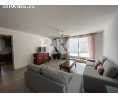 VIVIENDA UNIFAMILIAR EN CALABARDINA CON VISTAS AL MAR