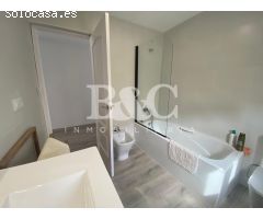 VIVIENDA UNIFAMILIAR EN CALABARDINA CON VISTAS AL MAR