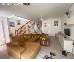 TRIPLEX EN ZONA DE LOS POYETES
