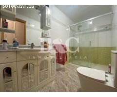 TRIPLEX EN ZONA DE LOS POYETES