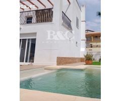 Vivienda Unifamiliar en Los Geraneos