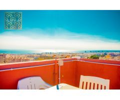 CASA A CUATRO VIENTOS CON VISTAS INCREÍBLES A MAR Y MONTAÑA!
