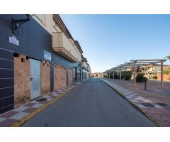 SE VENDE LOCAL COMERCIAL EN OTURA