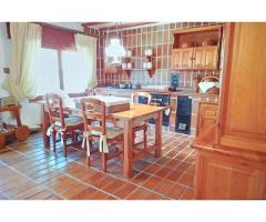 CASERIO CON TERRENO 60.000 M2