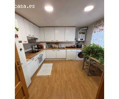 chalet en perfecto estado con piscina y 4 dormitorios en carranque-(Castilla-La Mancha)