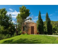 VILLA DE ESTILO MEDITERRÁNEO CON VISTAS AL MAR