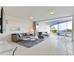 APARTAMENTO EN PRIMERA LÍNEA DE MAR, IBIZA.