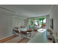APARTAMENTO DE LUJO FRENTE AL MAR EN IBIZA