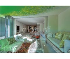 APARTAMENTO DE LUJO FRENTE AL MAR EN IBIZA