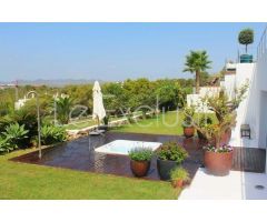 VILLA DE LUJO EN ALQUILER VACACIONAL