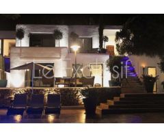 VILLA DE LUJO EN ALQUILER VACACIONAL