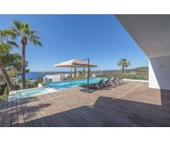 VILLA CON LICENCIA TURÍSTICA EN VENTA. CALA MOLÍ, IBIZA