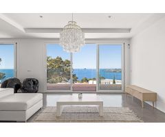 VILLA CON LICENCIA TURÍSTICA EN VENTA. CALA MOLÍ, IBIZA