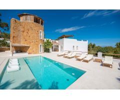 VILLA  DE ARQUITECTURA TRADICIONAL IBICENCA DISPONIBLE EN ALQUILER VACACIONAL