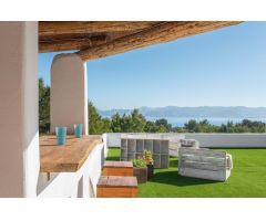 VILLA  DE ARQUITECTURA TRADICIONAL IBICENCA DISPONIBLE EN ALQUILER VACACIONAL