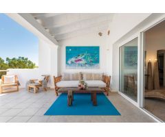 VILLA  DE ARQUITECTURA TRADICIONAL IBICENCA DISPONIBLE EN ALQUILER VACACIONAL