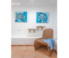 VILLA  DE ARQUITECTURA TRADICIONAL IBICENCA DISPONIBLE EN ALQUILER VACACIONAL