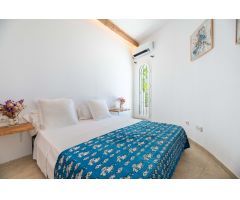 VILLA  DE ARQUITECTURA TRADICIONAL IBICENCA DISPONIBLE EN ALQUILER VACACIONAL