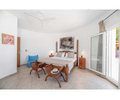 VILLA  DE ARQUITECTURA TRADICIONAL IBICENCA DISPONIBLE EN ALQUILER VACACIONAL