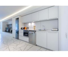 APARTAMENTO EN PRIMERA LÍNEA EN MARINA BOTAFOCH, IBIZA