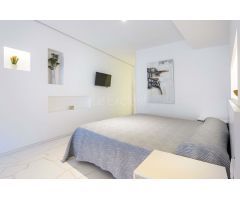 APARTAMENTO EN PRIMERA LÍNEA EN MARINA BOTAFOCH, IBIZA