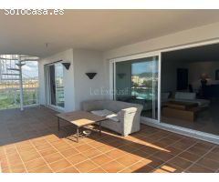 ATICO EN MARINA BOTAFOCH CON IMPRESIONANTES VISTAS DE IBIZA