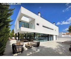 LUJOSA VILLA A ESTRENAR EN VENTA EN LA MEJOR ZONA DE IBIZA CIUDAD, ILLA PLANA