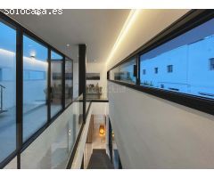 LUJOSA VILLA A ESTRENAR EN VENTA EN LA MEJOR ZONA DE IBIZA CIUDAD, ILLA PLANA
