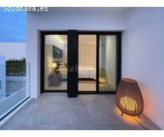 LUJOSA VILLA A ESTRENAR EN VENTA EN LA MEJOR ZONA DE IBIZA CIUDAD, ILLA PLANA