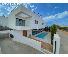 LUJOSA VILLA A ESTRENAR EN VENTA EN LA MEJOR ZONA DE IBIZA CIUDAD, ILLA PLANA