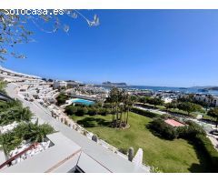 APARTAMENTO DE LUJO DISPONIBLE EN ALQUILER DE TEMPORADA. PRIMERA LÍNEA DE MAR.